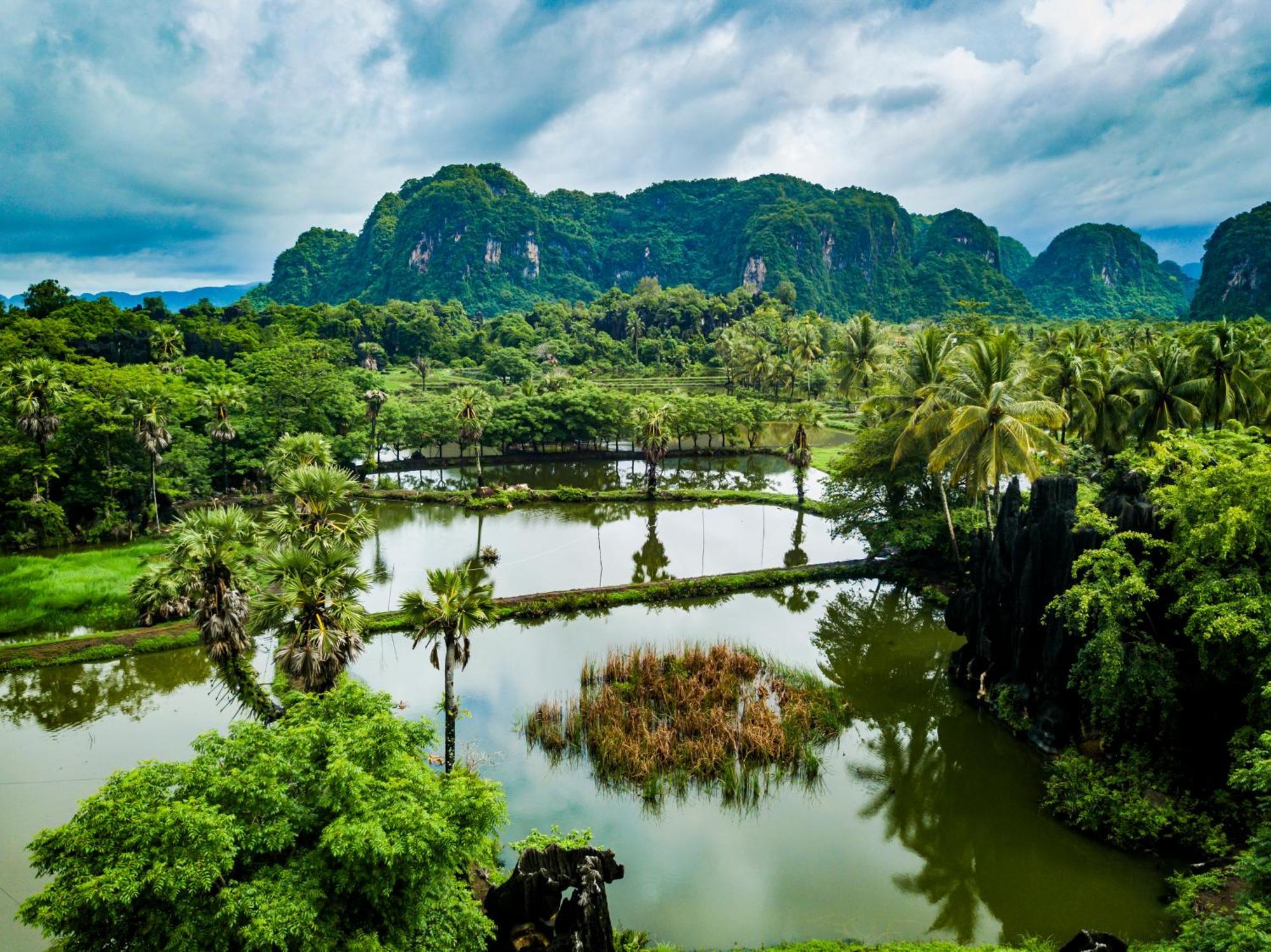 Гостевой дом Kampoeng Karst Rammang Rammang Kasijala Экстерьер фото