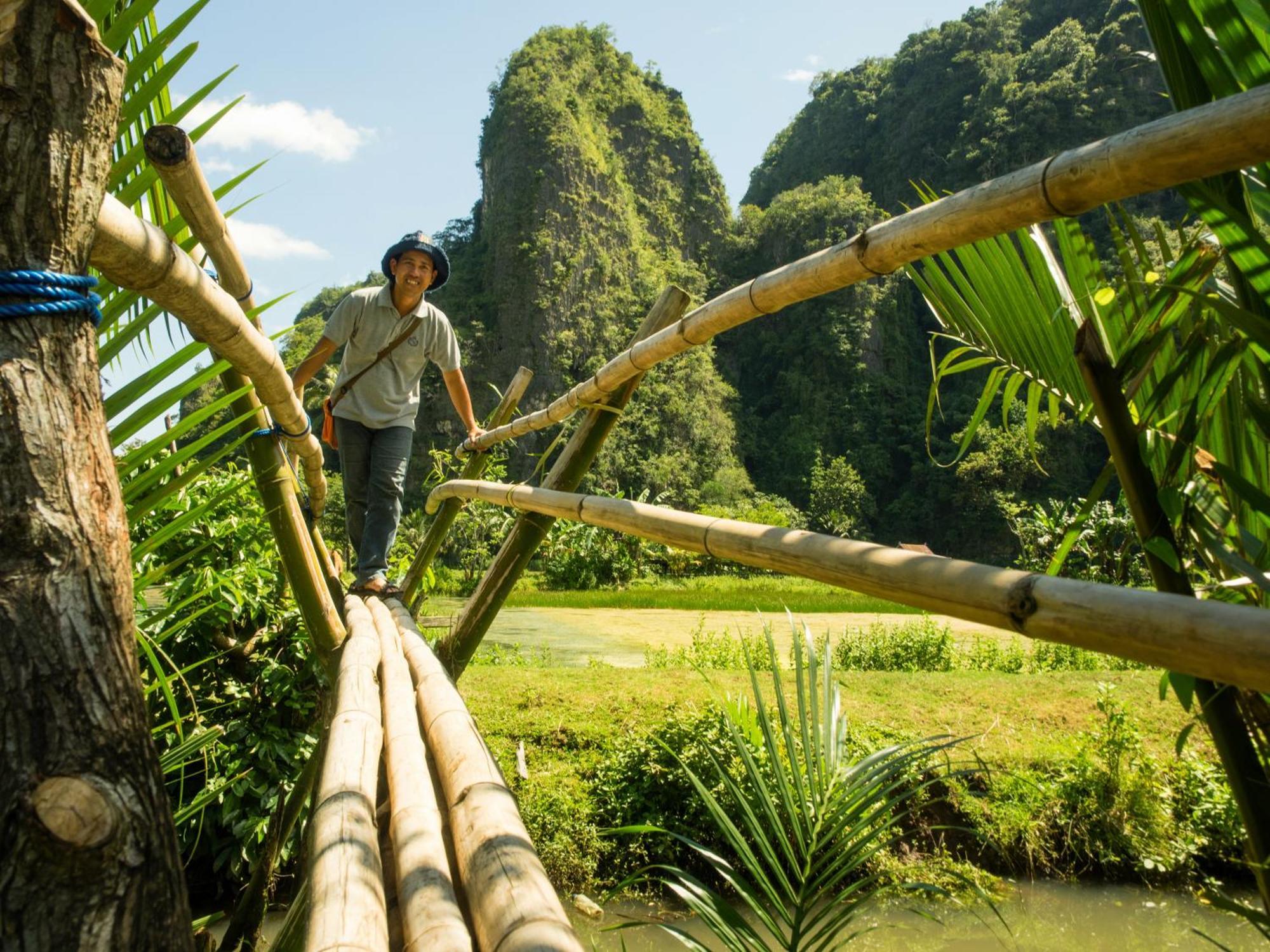 Гостевой дом Kampoeng Karst Rammang Rammang Kasijala Экстерьер фото